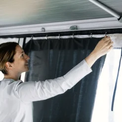 Hot Thule Curtains
