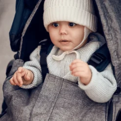 Hot Thule footmuff