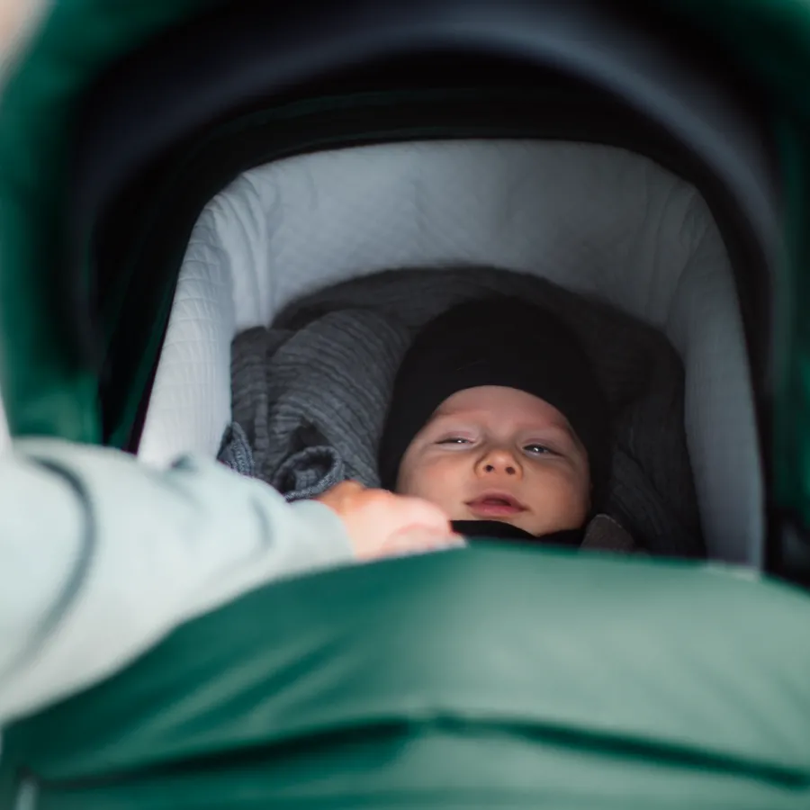 Hot Thule Sleek bassinet